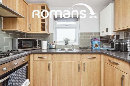 Fleetham Gardens, Lower Earley, RG6 - Photo 3