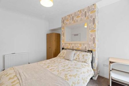 College Road, Keyham, Plymouth, PL2 - Photo 2