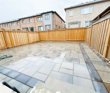 For Lease - 27 Ness Drive, Richmond Hill, Ontario - Photo 4