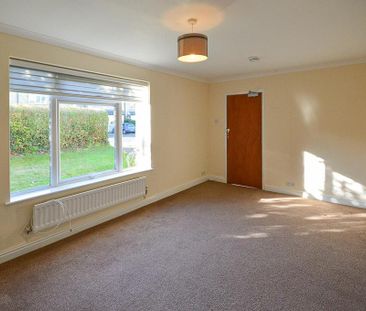 4 bedroom semi-detached house to rent - Photo 1