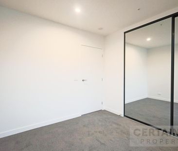 Stylish 2-Bedroom Apartment in Flemington - Photo 5