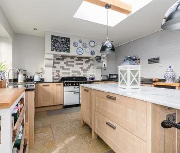 3 bedroom house to rent - Photo 2