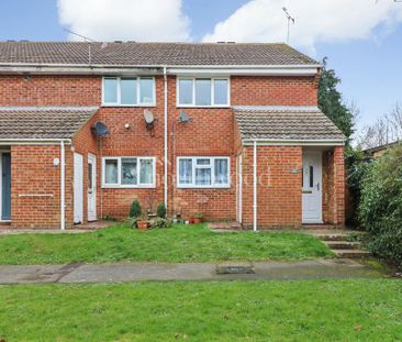1 bedroom ground floor maisonette to rent - Photo 2