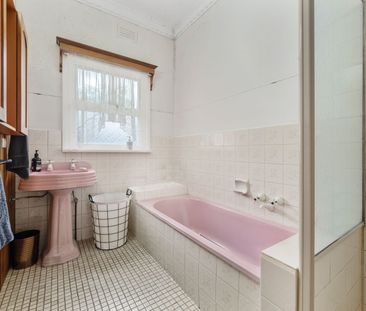 30 Cricklewood Avenue, Frankston - Photo 3