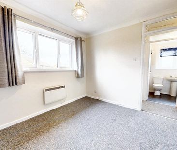 Rolvenden Grove, Kents Hill, Milton Keynes, MK7 - Photo 5