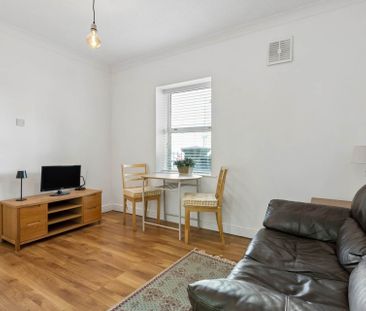 Apt. 5, Salisbury, South Circular Road, Dublin 8 - Photo 1