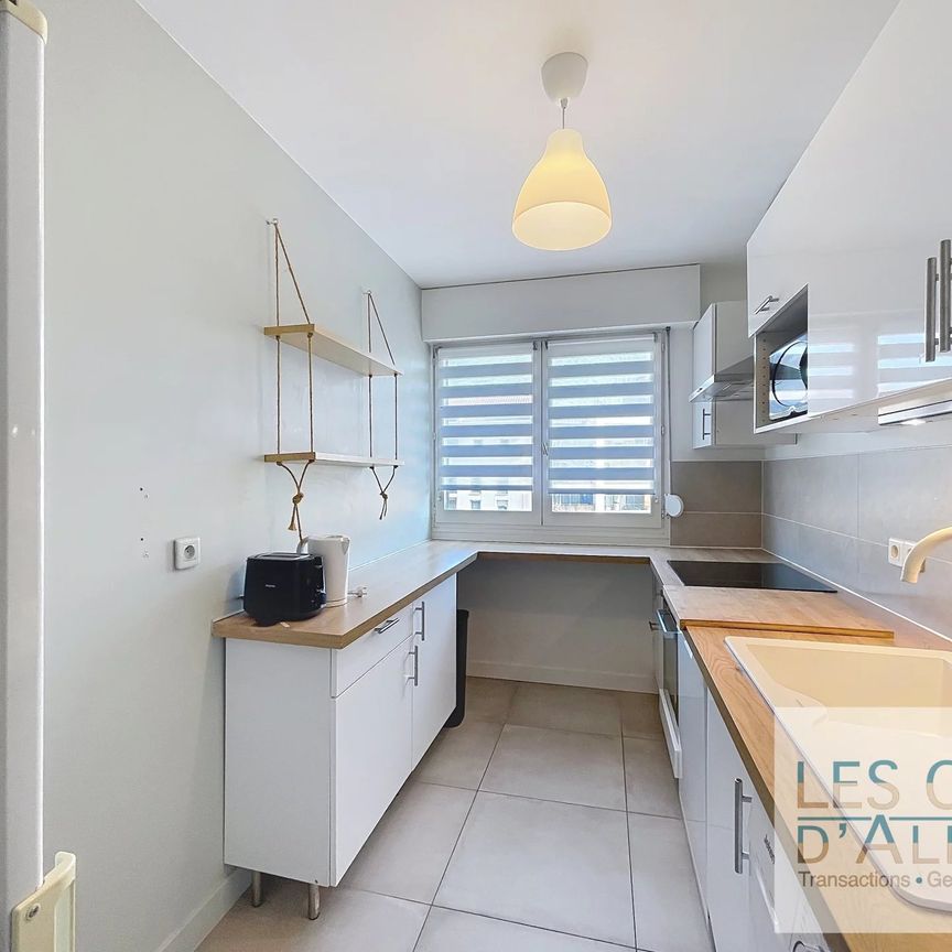 Location Appartement 2 pièces 44m² LYON 7ème - Photo 1