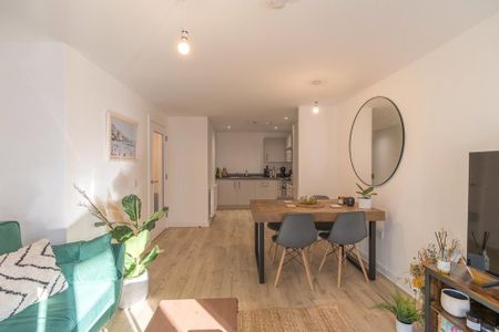 1 bedroom flat to rent - Photo 3