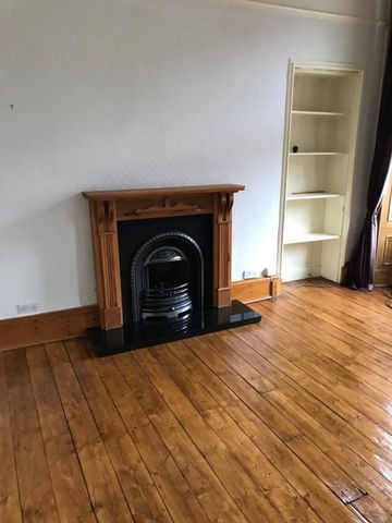 Marywood Square, Strathbungo, G41 2BW - Photo 4