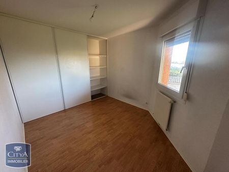 Location Maison 6 pièces 112m² BOURG EN BRESSE 01000 - Photo 2