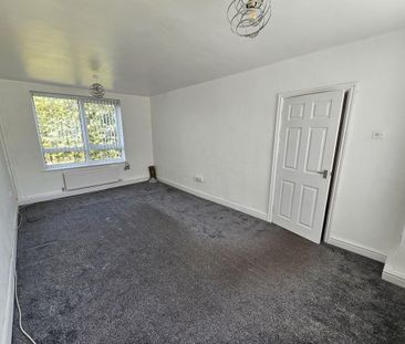 2 bedroom end of terrace house to rent - Photo 1