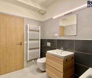 Pronájem bytu 1+kk 40 m² - Fotografie 6