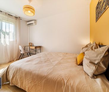 Location Appartement 3 pièces 51m² ST PIERRE 97410 - Photo 2