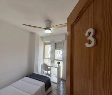 Carrer de Gran Canària, Valencia, Valencian Community 46011 - Photo 6