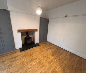 Parkfield Avenue, Preston - Photo 5