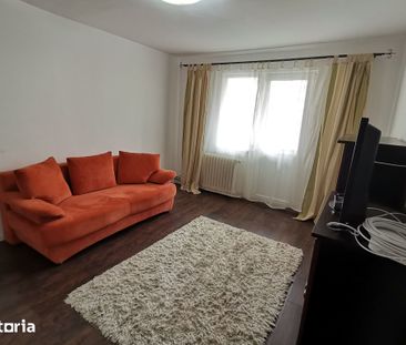 INCHIRIEZ apartament 3 camere, renovat,zona Ciresica - Fotografie 1