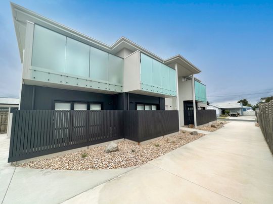 33 Willana Avenue, Hamlyn Heights - Photo 1