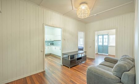 32B Walker Street, Walkervale QLD 4670 - House For Rent - $530 | Domain - Photo 3