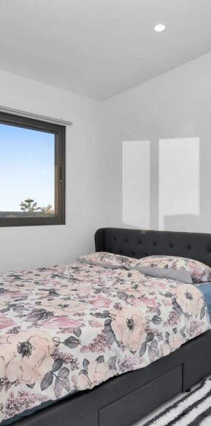 Campbelltown - Photo 1