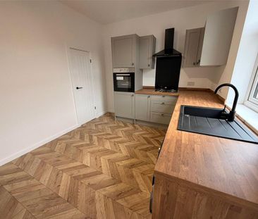 2 bedroom terraced house to rent - Photo 5