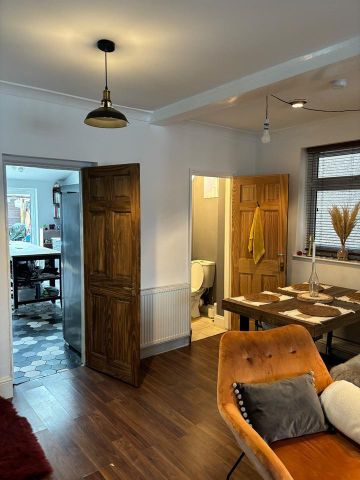 3 bedroom house share to rent - Photo 2