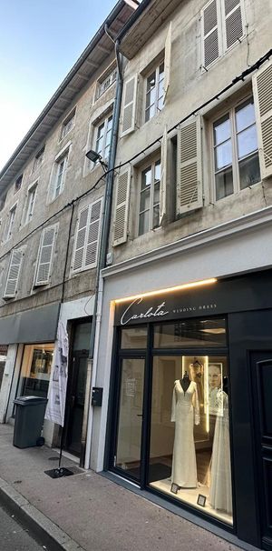 Location Appartement 2 pièces 32m² BOURG EN BRESSE 01000 - Photo 2