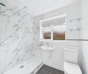 Garden Court, Birkenhead, 2 bedroom, Apartment - Photo 6