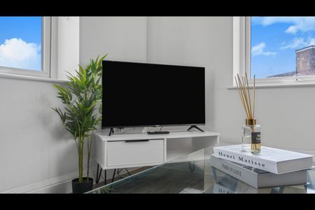 2 Bed Flat, Swan Courtyard, B26 - Photo 4