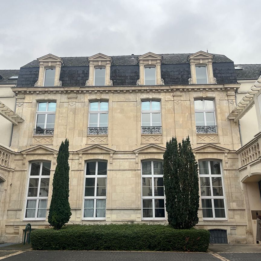 Appartement à louer - REIMS- SECTEUR MOISSONS - Photo 1