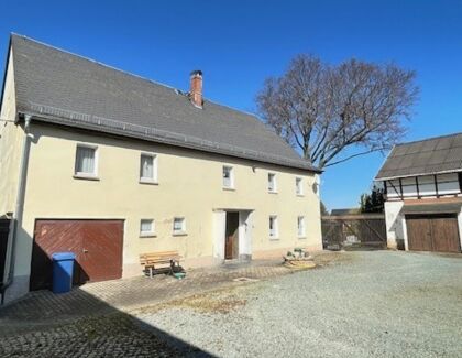 Bauernhaus in idyllischer Lage - Photo 1