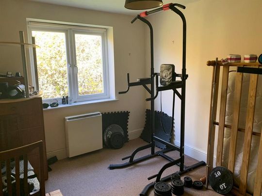 4 bedroom house to rent - Photo 1