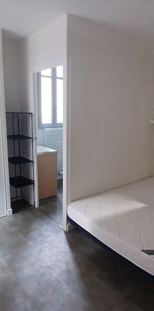 Appartement - 2 pièces - 28,24 m² - Laval - Photo 1