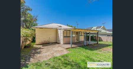 64 Taylor Street, Armidale, NSW 2350 - Photo 2