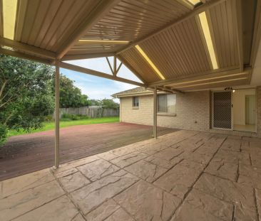 No Ordinary 4 Bedroom Home - Photo 4