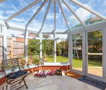 William Close, Banbury - Photo 1