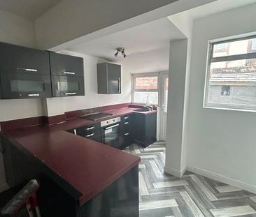 2 Bed Terraced House, Woodville Road, CH42 - Photo 5