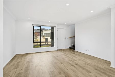 BRAND NEW TOWNHOUSE - Photo 3