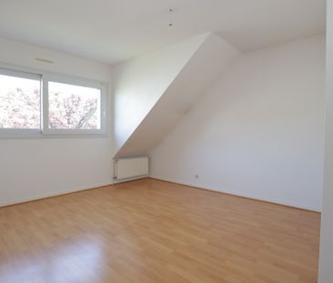 Location Maison 7 pièces 170m² ST MAUR DES FOSSES 94100 - Photo 6