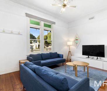 Furnished house in great location - Photo 1