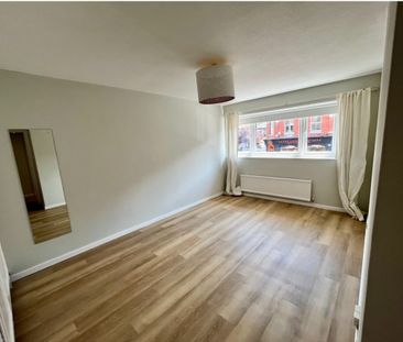 3 Bed Terraced House, Park Hall Road, SE21 - Photo 5
