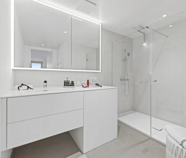 Urban Sun Studio – 1-Zimmer-Studio mit Ostblick im DC2 Tower - Photo 6