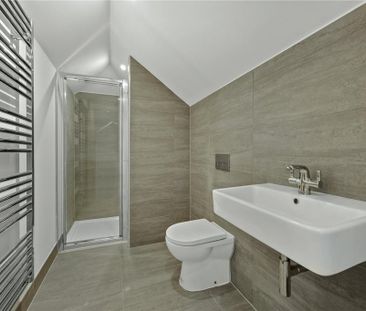 5 bedroom detached house to rent - Photo 4