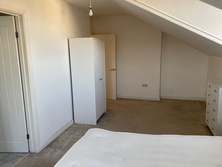 2 Bed Flat, Manor Mount, SE23 - Photo 3