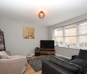 3 bed terraced house to rent in Tollergate, Scarborough, North Yorkshire, YO11 - Photo 2