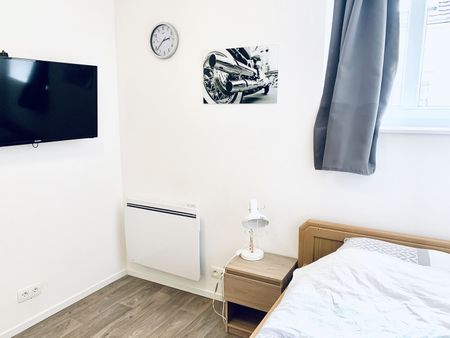 Location Appartement 1 pièce 15m² LONGWY 54400 - Photo 2