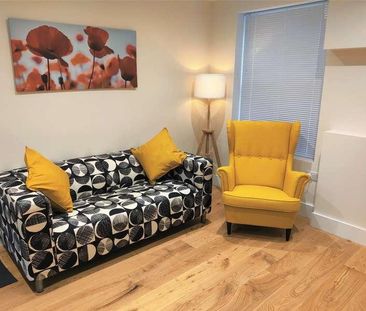 Pound Lane, Canterbury, Kent, CT1 - Photo 3