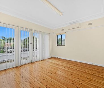 11 Irvine Crescent, Ryde NSW 2112 - House For Rent | Domain - Photo 3