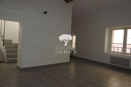 Duplex avec terrasse (Location vide) - Photo 2