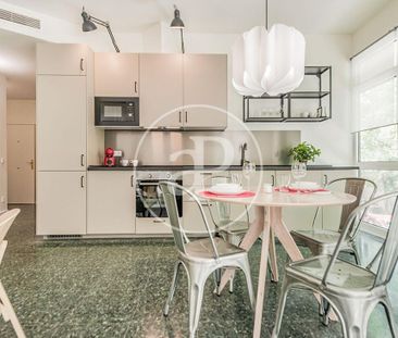 Luxury Flat for rent in Madrid, Autonomous Region of Madrid - Photo 2