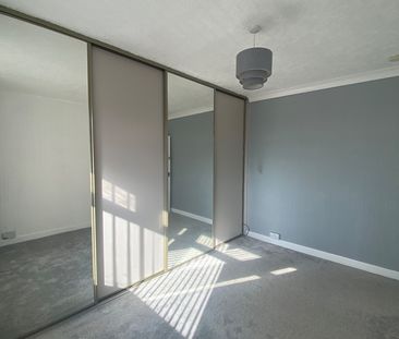 3 Bed Semi-Detached House, Brian Place, LS15 - Photo 4